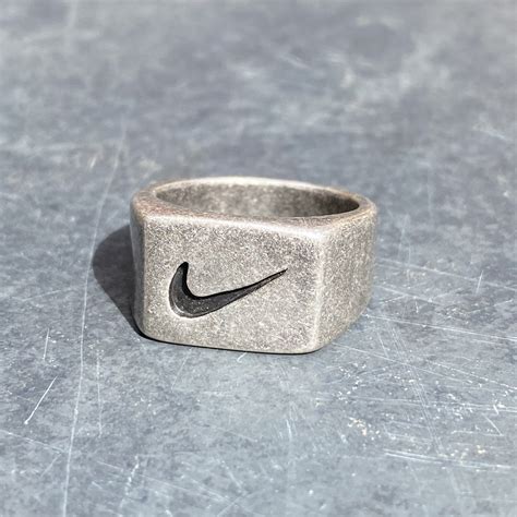 freshman vintage Nike rings